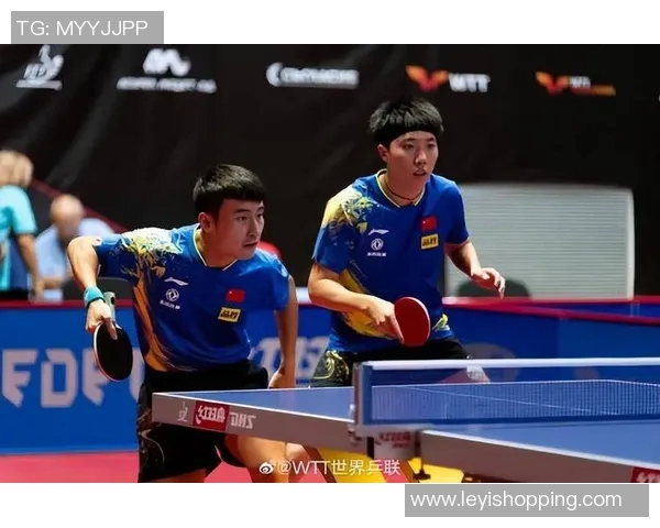 男子游泳明星的巅峰之路：从青涩起步到世界冠军的辉煌征程